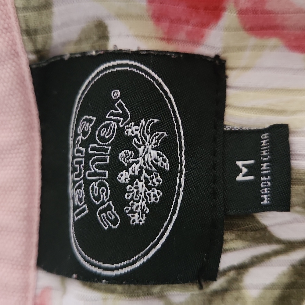 Laura Ashley - Picture 4 of 5